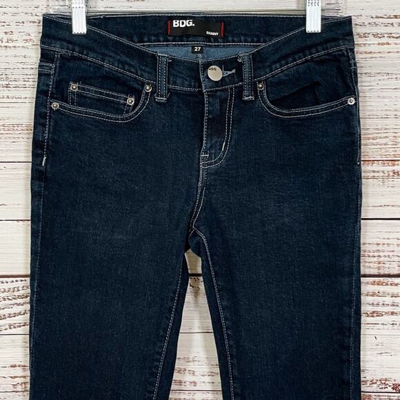 BDG Dark Wash Skinny Jeans, EUC, Size 27, MSRP $89 - Picture 2 of 8